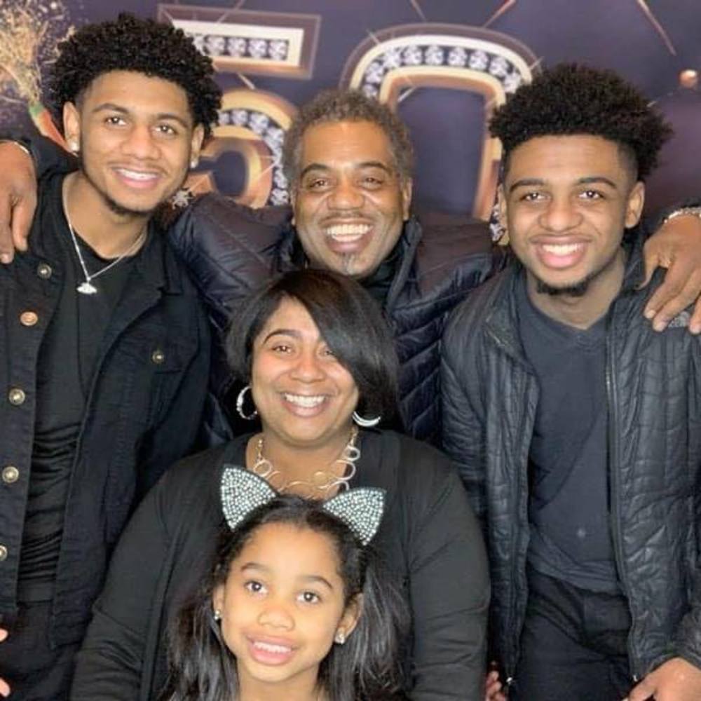 Meet your Posher, Sharrika